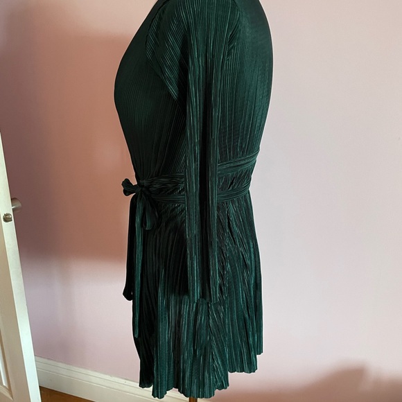 Topshop Green Long Sleeve Wrap Dress - Picture 5 of 10
